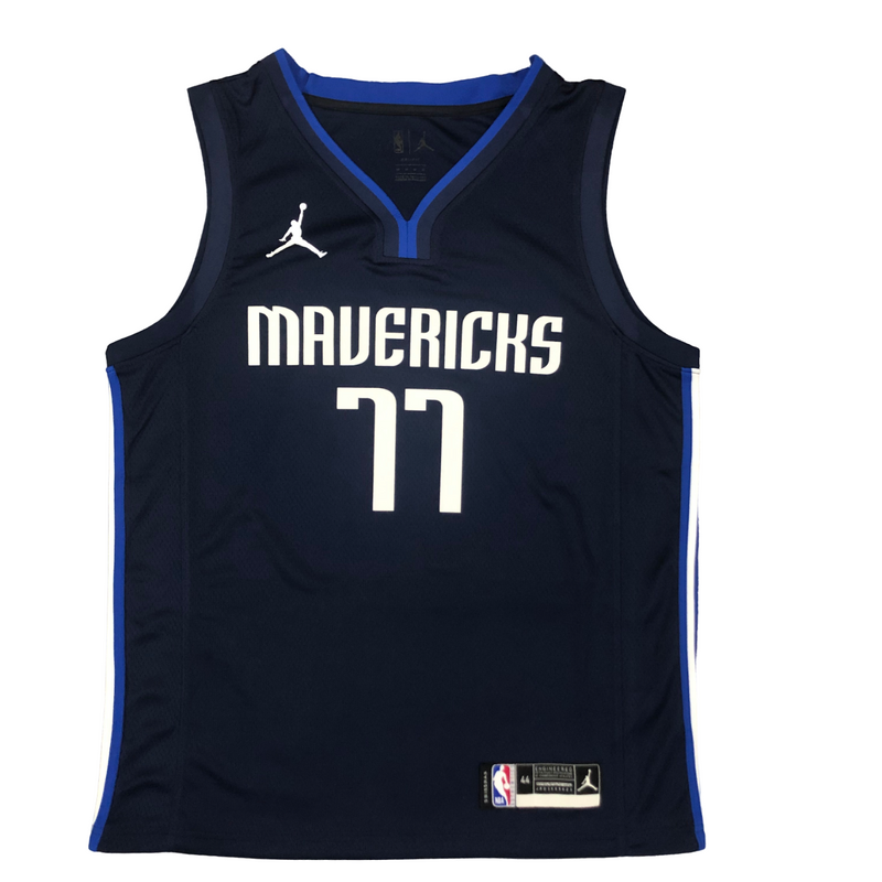 Regata NBA Dallas Mavericks Jordan Authentic Doncic 77 - Azul