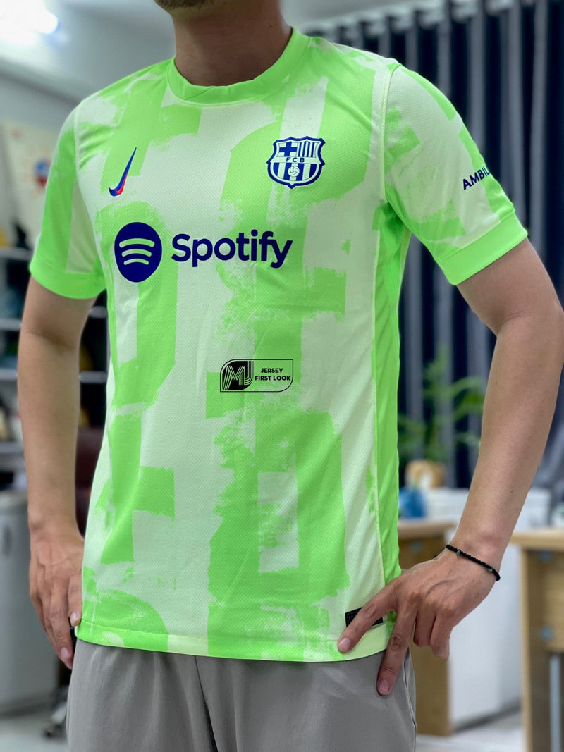 Camisa Barcelona Third 24/25 s/n° Torcedor Masculino - Verde e Branco