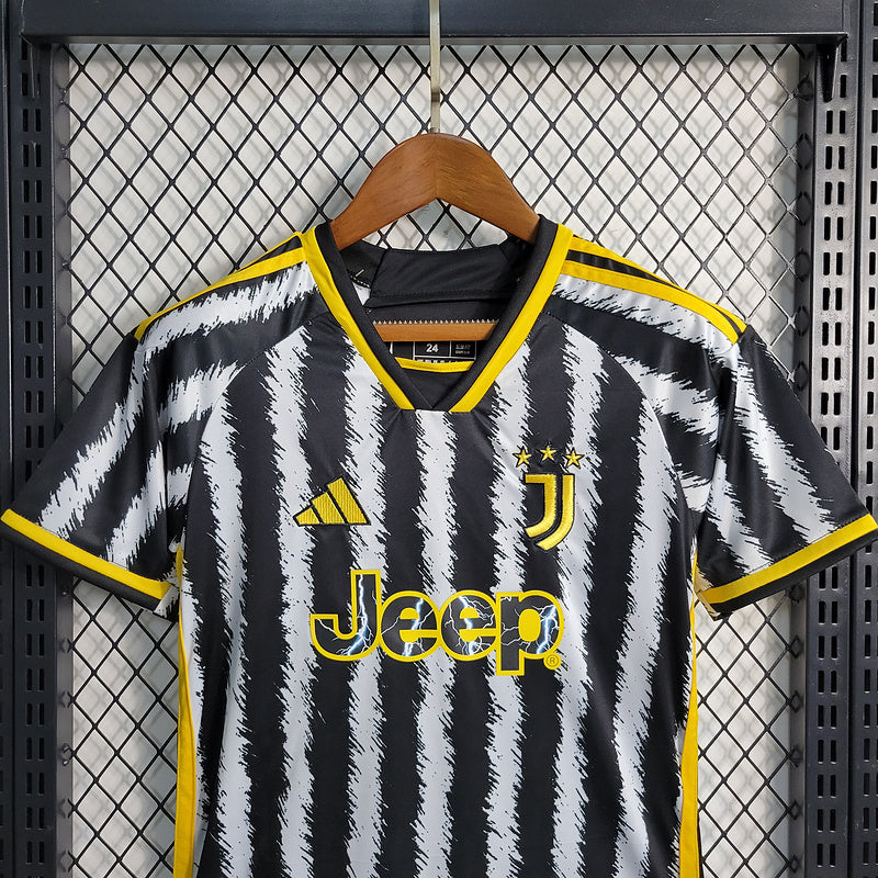 Kit Infantil Juventus 23/24 - Branco/Preto