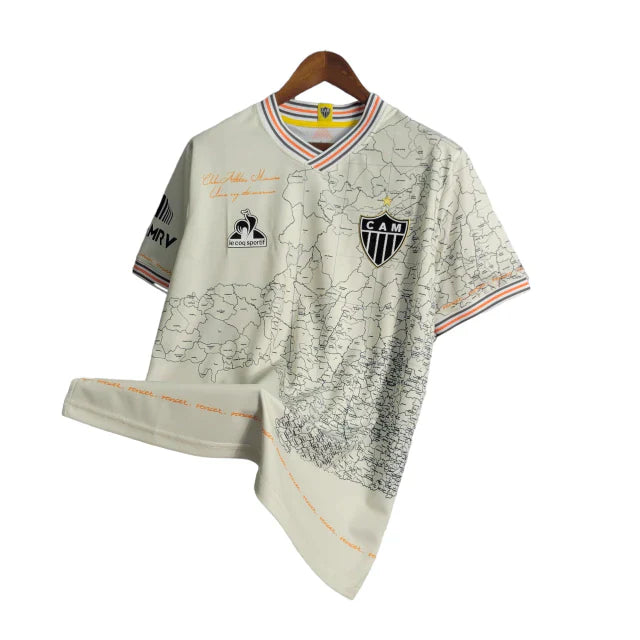 Camisa Atlético Mineiro Edição Especial 21/22 Torcedor Masculina - Amarelada com tons em preto